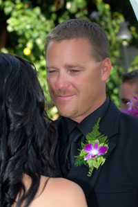 Groom's orchid boutonniere at his Maui Wedding